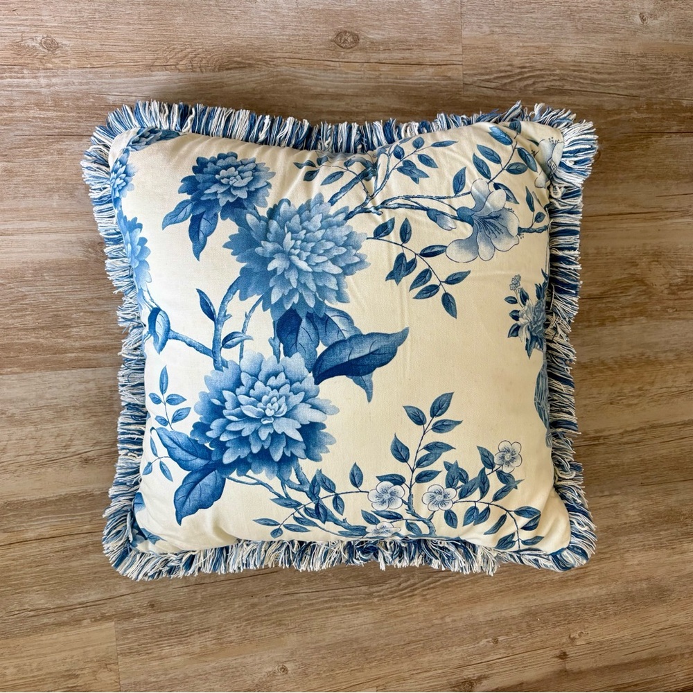 Williamsburg Lightfoot House Vintage Throw Pillow Fringe 20” Square Y2K